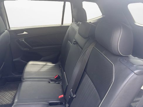Certified 2024 Volkswagen Tiguan SE R-Line FWD image 13