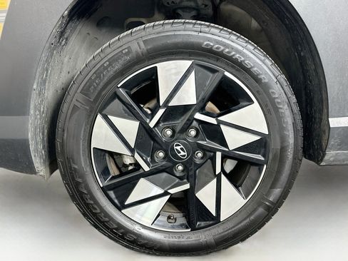 Used 2025 Hyundai Kona SEL AWD/4WD image 11