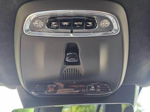 Used 2022 Volvo XC90 T8 Inscription AWD/4WD image 35