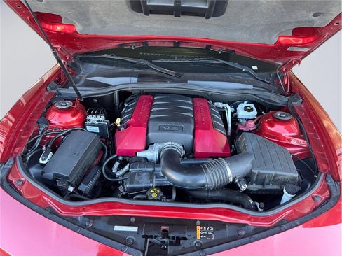 Used 2015 Chevrolet Camaro SS image 8