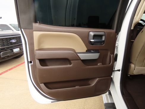 Used 2019 Chevrolet Silverado 3500 LTZ w/ Duramax Plus Package image 19