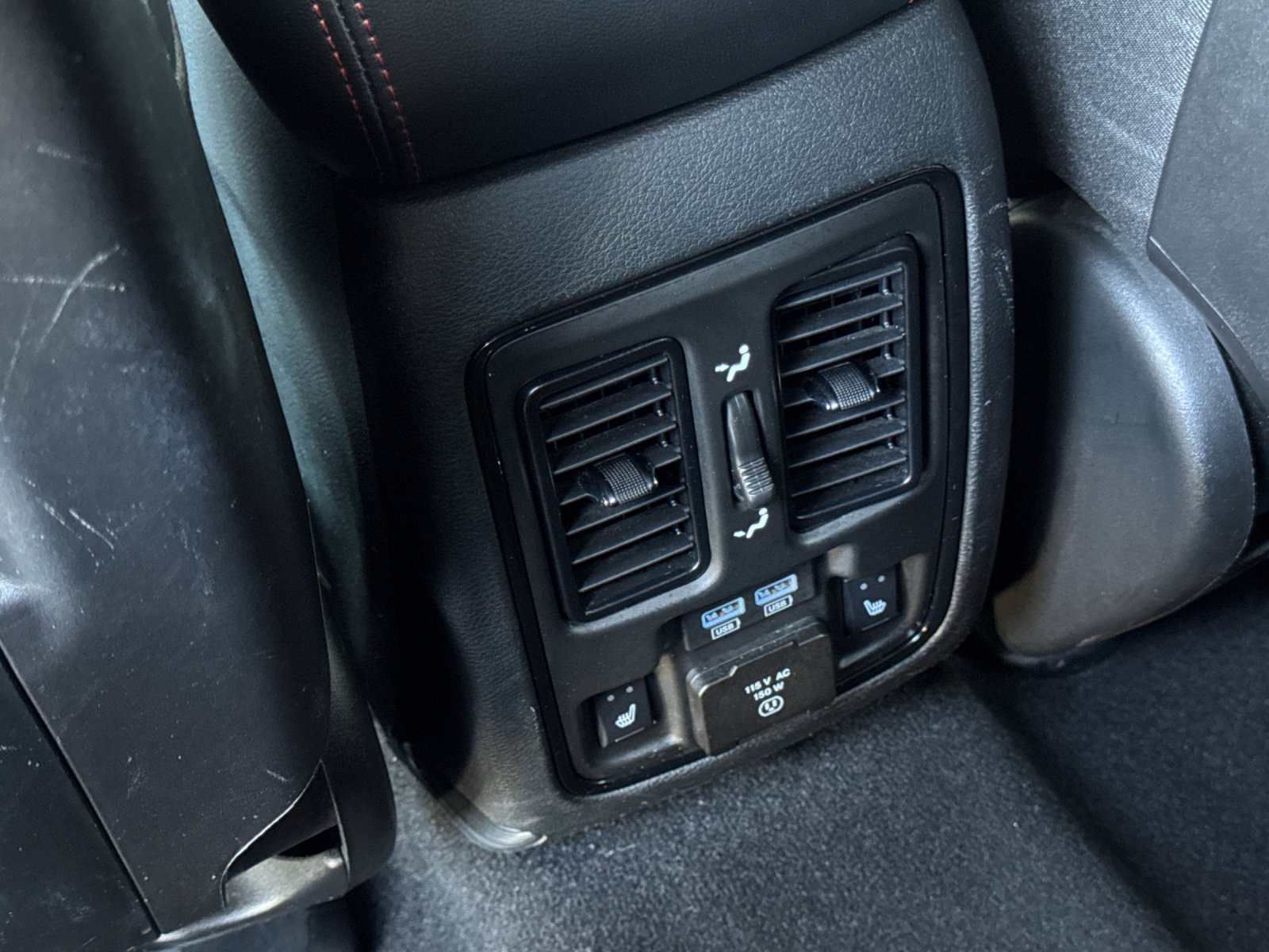 Used 2025 Dodge Durango GT AWD/4WD image 36