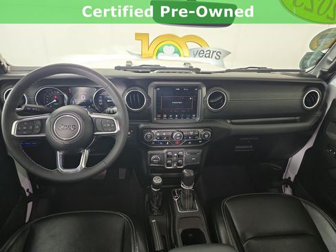 Used 2023 Jeep Wrangler Unlimited Sahara w/ Cold Weather Group AWD/4WD image 14