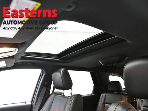 Used 2025 Dodge Durango GT AWD/4WD image 35