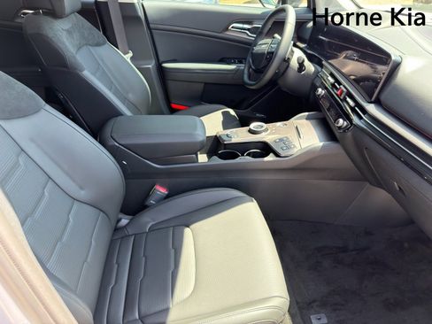 New 2026 Kia Sportage SX Prestige AWD/4WD image 24