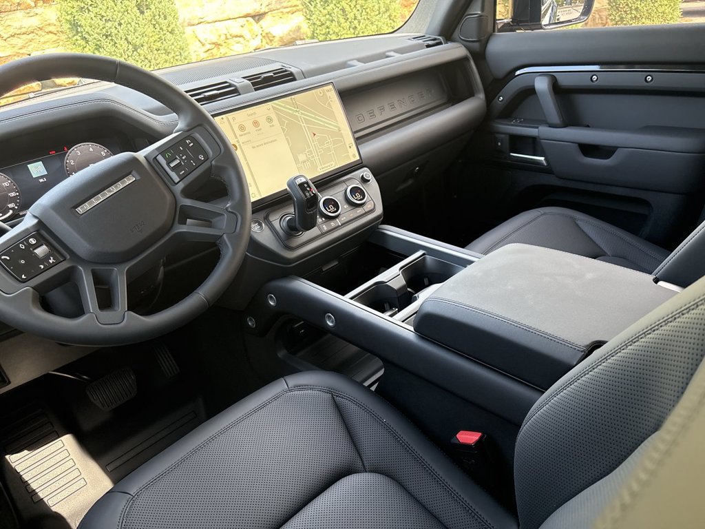 Used 2026 Land Rover Defender 110 S AWD/4WD image 13