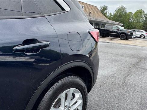 Used 2021 Ford Escape SE w/ Cold Weather Package FWD image 15