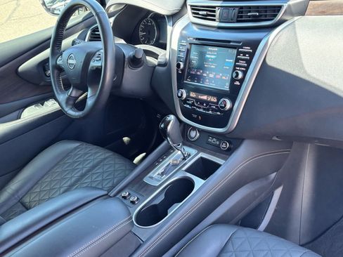 Certified 2024 Nissan Murano Platinum w/ Cargo Package FWD image 9