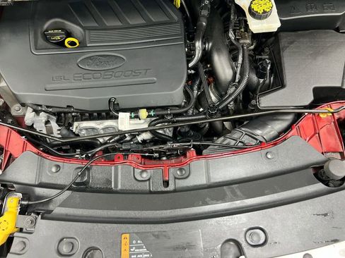 Used 2018 Ford Escape SE image 24