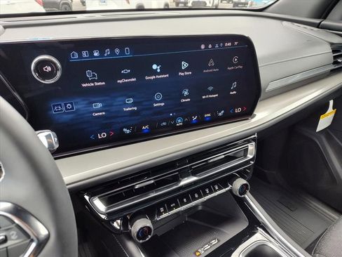 New 2026 Chevrolet Traverse LT image 11