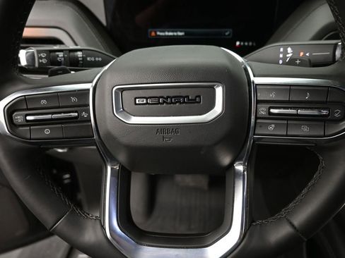 Used 2025 GMC Yukon Denali w/ LPO, Floor Liner Package image 16