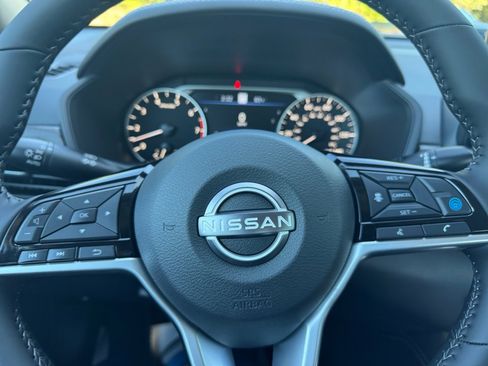 New 2025 Nissan Altima 2.5 SV w/ SV Premium Package image 19