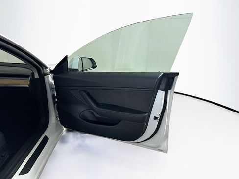 Used 2021 Tesla Model 3 Long Range image 31