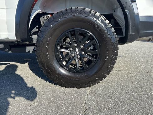 Used 2025 Ford F150 Raptor image 34