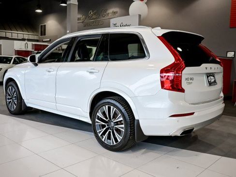 Used 2020 Volvo XC90 T5 Momentum w/ Protection Package Premier AWD/4WD image 7