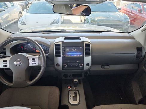 Used 2021 Nissan Frontier S image 16