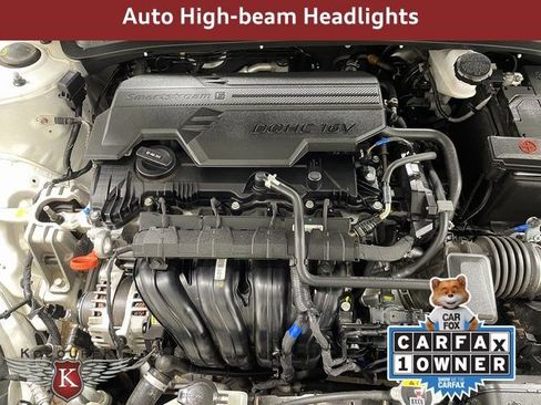 Used 2024 Hyundai Elantra SEL image 24