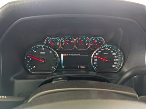 Used 2018 Chevrolet Silverado 1500 LT w/ All Star Edition image 16