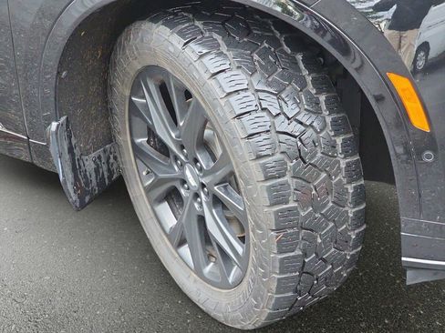 Used 2020 Cadillac XT6 Sport w/ Platinum Package image 37