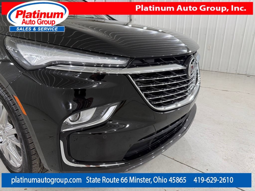 Used 2023 Buick Enclave Essence w/ Experience Buick Package FWD image 15