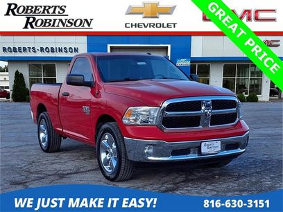 Used 2019 RAM 1500 Tradesman w/ Tradesman SXT Package