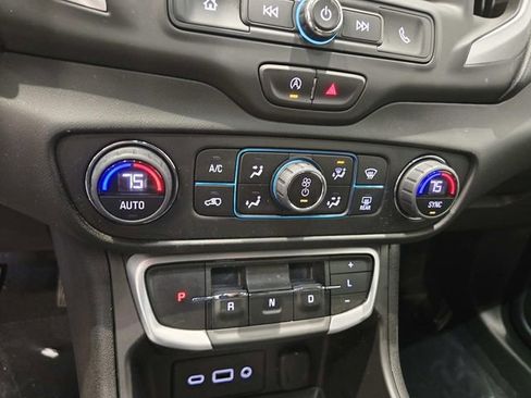 Certified 2022 GMC Terrain SLE w/ Driver Convenience Package image 23