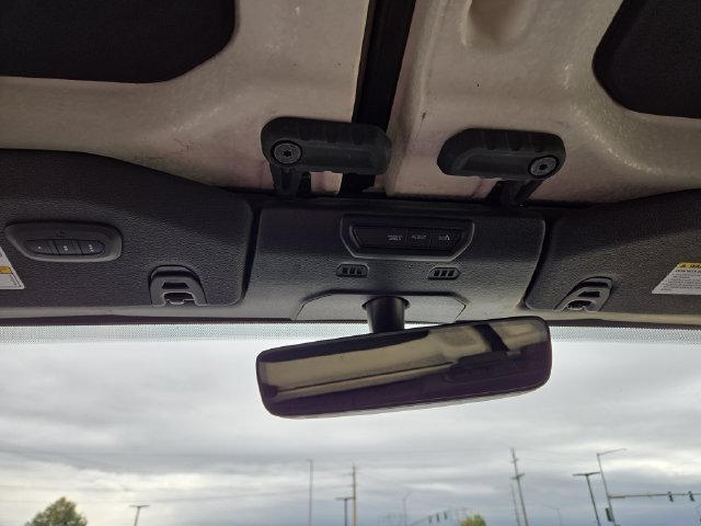 Used 2019 Jeep Wrangler Unlimited Sahara AWD/4WD image 29