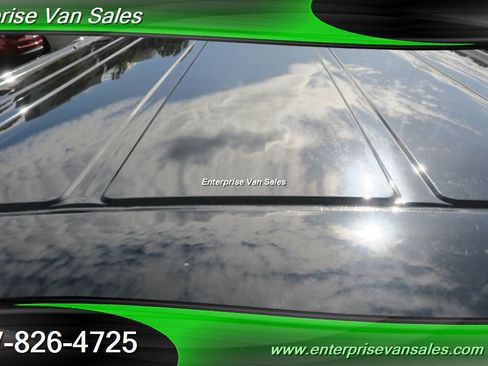 Used 2024 Ford Transit 350 XLT image 21