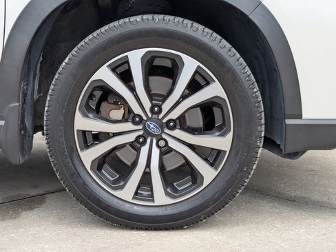 Used 2019 Subaru Forester Limited AWD/4WD image 11