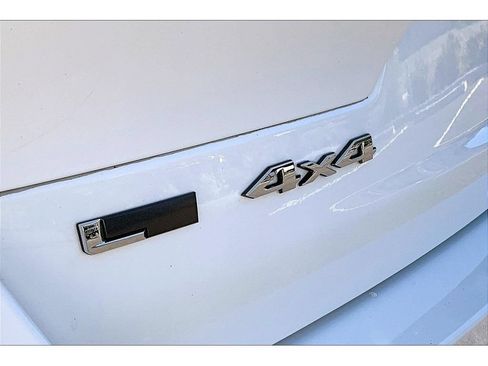 Used 2021 Jeep Grand Cherokee L Overland w/ Luxury Tech Group IV AWD/4WD image 8