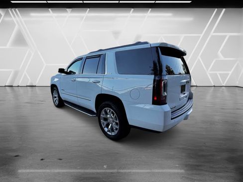 Used 2017 GMC Yukon SLE w/ SLE Value Package AWD/4WD image 8