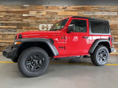 New 2026 Jeep Wrangler Sport AWD/4WD image 19