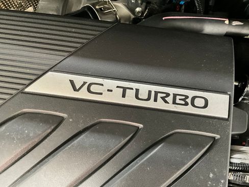 Used 2025 Nissan Rogue SL image 29