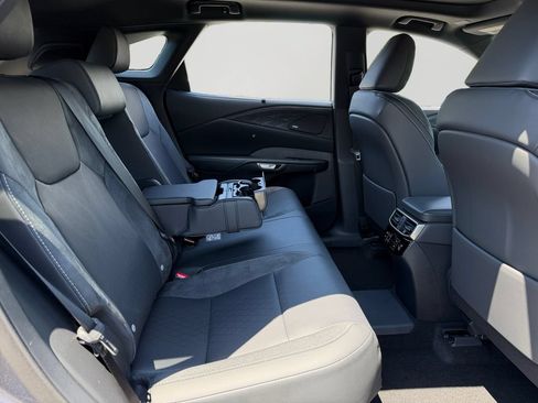 New 2026 Lexus RX 450h AWD image 6