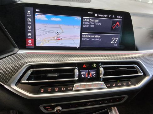 Used 2020 BMW X5 M AWD/4WD image 20