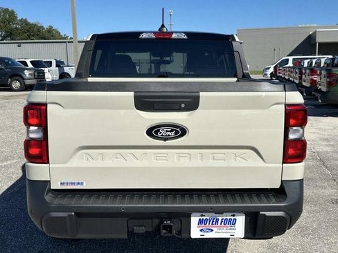 New 2025 Ford Maverick XLT w/ XLT Luxury Package image 3