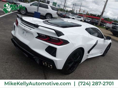 Used 2022 Chevrolet Corvette Stingray Premium Cpe w/ Z51 Performance Package RWD image 7