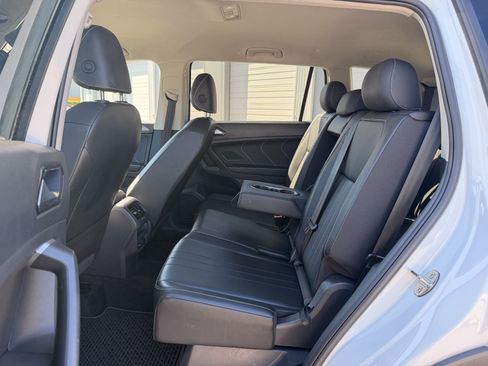 Used 2024 Volkswagen Tiguan SE FWD image 29