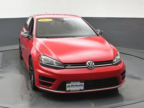 Used 2017 Volkswagen Golf R 4-Door AWD/4WD image 5
