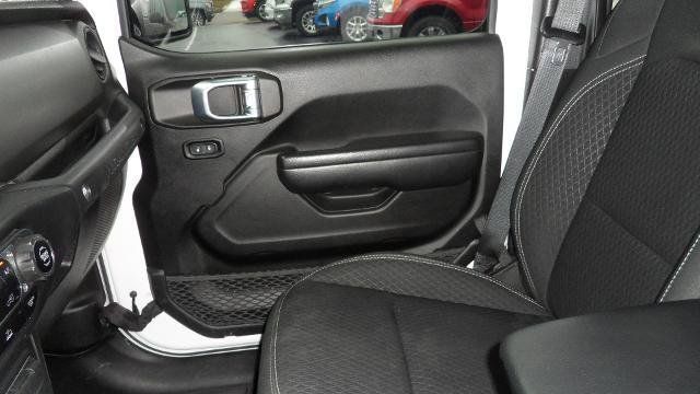 Used 2021 Jeep Wrangler Unlimited Sport AWD/4WD image 24