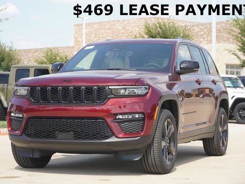 New 2025 Jeep Grand Cherokee Limited w/ Black Appearance Package image 3