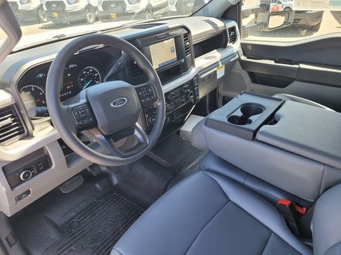 New 2026 Ford F550 4x4 SuperCab Super Duty image 7