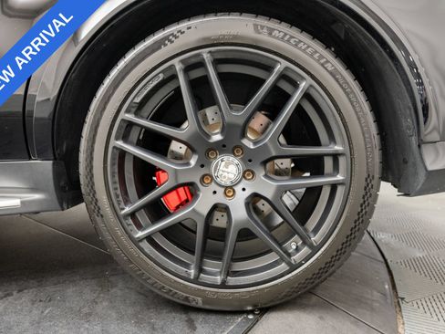 Used 2016 Mercedes-Benz GLE 63 AMG S image 28