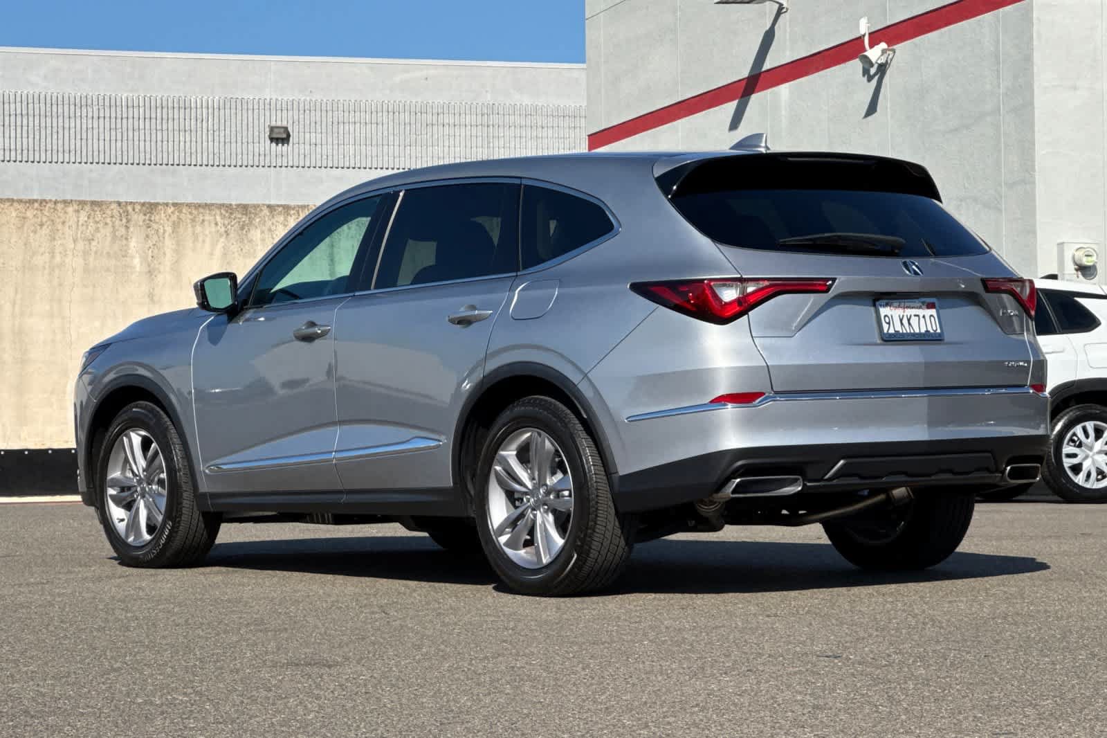 Used 2024 Acura MDX SH-AWD image 7