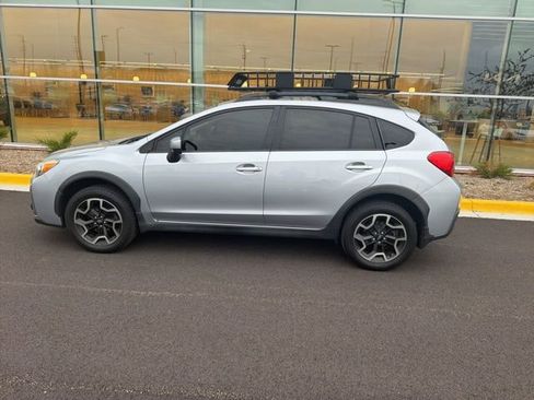 Used 2016 Subaru Crosstrek 2.0i Premium w/ Moonroof Package image 13