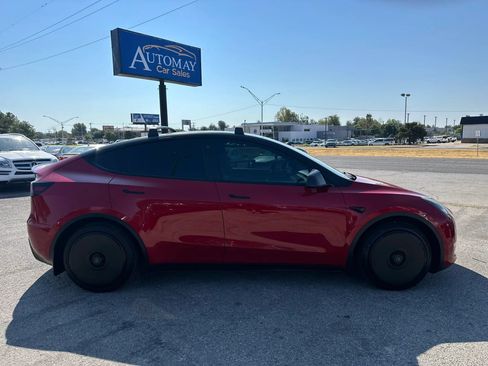 Used 2021 Tesla Model Y Long Range AWD/4WD image 5