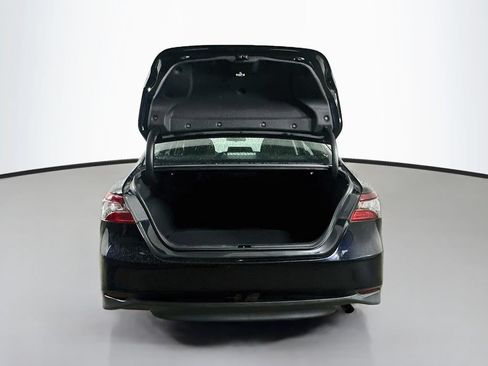 Used 2022 Toyota Camry LE FWD image 35