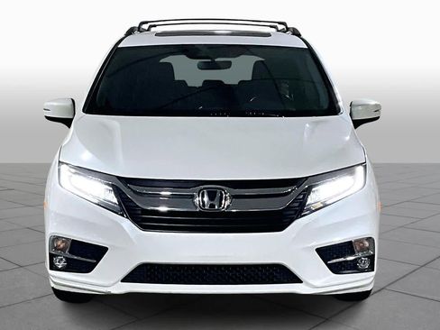 Used 2018 Honda Odyssey Touring image 4
