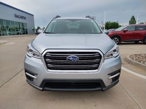 Certified 2022 Subaru Ascent Premium w/ Convenience Package AWD/4WD image 3