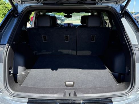 Used 2025 Chevrolet Blazer RS FWD image 28